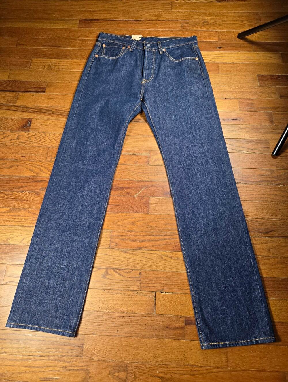 Levi's Mens Straight Leg Jeans Size 31 Blue Dark Wash Denim Button Fly NWT